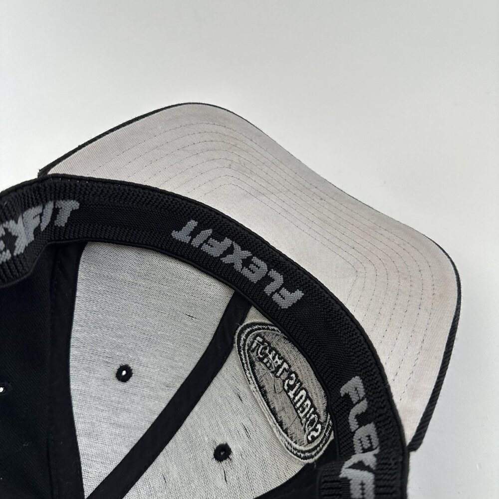 Loyal Studios Baseball Hat Embroidered Flexfit Yupoong Size L - XL Wool Blend - Picture 9 of 11